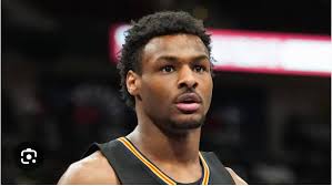 This what im saying shouldn't not one father should have anything to say  about bron and bronny how dare he helped his son reach his dreams and yall  say that man son