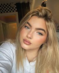 Tell me everything 🖤