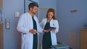 Die Spreewaldklinik Staffel 2 Folge 45: Ohne Stimme