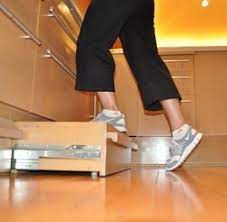Tekbox asinppoviulak42655 150 kg heavy duty kick stool. A Friendly House Intelligent Home Design Safe Staircases Safe Bathrooms Kitchen Step Stool Kitchen Renovation Kitchen Redo