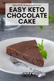 Easy Keto Chocolate Cake Recipe In 2020 Low Carb Recipes Dessert Keto Chocolate Cake Keto Dessert