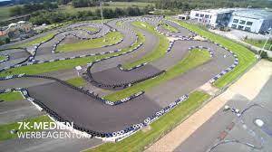 It illustrates the career of the most successful driver in formula 1 history in an entertaining and contemporary way. Ralf Schumacher Kartbahn 2015 Kart Bowl Youtube