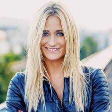 Jennifer Arman's Instagram, Twitter & Facebook