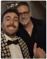 Jeffrey Dean Morgan is filming a Spaten beer commercial in Montevideo  Uruguay with well-known Brazilian actor Rodrigo Lombardi. (The first photo  was taken while filming the commercial and posted by Rodrigo on