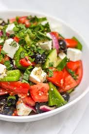 Easy Greek Salad Recipe Recipe Easy Greek Salad Recipe Greek Salad Recipes Summer Side Dishes