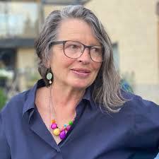 Janice Woodring's Instagram, Twitter & Facebook