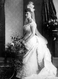 Exquisite Wedding Dresses Of The 1800s 14 14 Royal Wedding Dress Wedding Gowns Vintage Victorian Wedding Dress