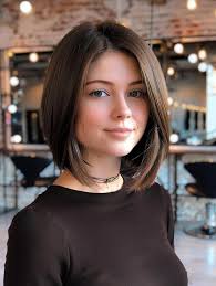 Chic Chin-Length Hairstyles 2024 for All Hair Types