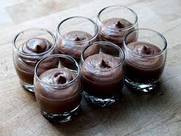 Mousse Au Chocolat Et Au Tofu Soyeux Vegan Cookismo Recettes Saines Et Faciles Recettes Saines Et Faciles Mousse Au Chocolat Recettes Saines