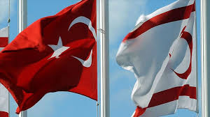 Tarih boyunca birçok medeniyeti kuzey kıbrıs türk cumhuriyeti'ni temsil eden kuzey kıbrıs türk cumhuriyeti bayrağı şu anki hali 7. Turk Bayragini Calan Rum Un Babasi Kibrisli Turklerden Ozur Diledi