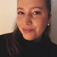 Recommend yoga classes in Crawley 👇🏻