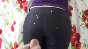 Jerking off and cumshot on the hot ass in sexy yoga pants