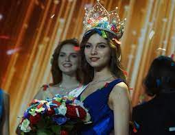 Born 31 december 1998) is a russian model and beauty pageant titleholder who was crowned miss russia 2019. Novaya Miss Rossiya 2019 Iz Rostovskoj Oblasti Alina Sanko