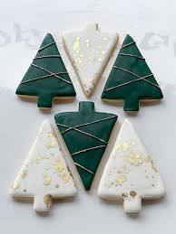 See more ideas about christmas cookies, christmas cookies decorated, cookie decorating. 1001 Christmas Cookie Decorating Ideas To Impress Everyone With Christmas Sugar Cookies Christmas Cookies Decorated Xmas Cookies