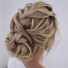 Then there is the formal updo. 59 Cute Easy Updos For Short Hair 2021 Styles