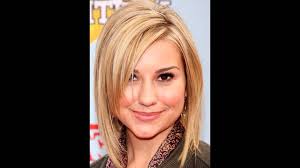 Cute shoulder length haircut for chubby faces. Medium Hairstyles For A Round Face Youtube