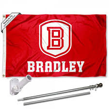 It has a total undergraduate enrollment of 4,636, its setting is city, and the campus size is 85 acres. Bradley University Flag Your Bradley University Flag Banner And Pennant Source