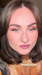 Brenna Drury's Instagram, Twitter & Facebook