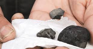 Göktaşi fi̇yatlari en çok merak edilen konuların başında geliyor galiba. Dusen Goktasi Parcalarinin Degeri Ne Kadar Sorusunun Cevabi Belli Oldu Capakcur Gazetesi Bingol Habercapakcur Gazetesi Bingol Haber