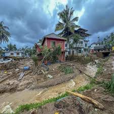 Rain scripted landslides: Experts flag need for early warning system,  evacuation protocol - The Economic Times