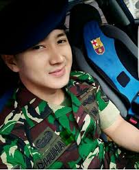 Dosen Cintaku TNI AU