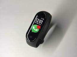 It provides a simple way to send messages, images, other media files and make voice and video calls, and more. How To Activate And Receive Whatsapp Notifications On My Xiaomi Mi Band Bullfrag