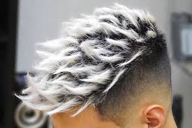 23 Best Men S Hair Highlights 2020 Styles Men Hair Highlights Mens Haircuts Short Hair Hair Highlights