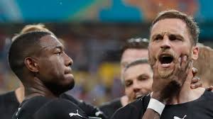 Hat sich österreichs marko arnautovic nach seinem tor zum 3:1 gegen nordmazedonien zu einer rassistischen beleidigung hinreißen lassen? Xmw91gq53qlyim