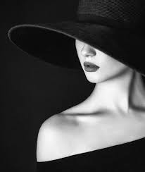 Artistic Black And White Woman Portrait Photography Pin By The Vintage Cornucopia On B W Photography Women In Hats Black Photography Black And White Portraits Photography Women
