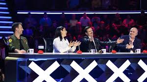 The show is hosted by smiley and pavel bartoș. Cine Sunt SemifinaliÈ™tii De La Romanii Au Talent Sezonul 9 Libertatea