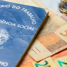 Brasil gera saldo de 613,4 mil empregos formais no 1º trimestre do ano, aponta Caged