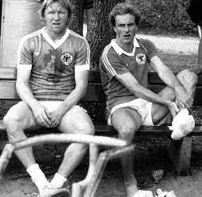 Football statistics of horst hrubesch including club and national team history. 60 Geburtstag Horst Hrubesch Kopfballungeheuer Und Vaterfigur Welt