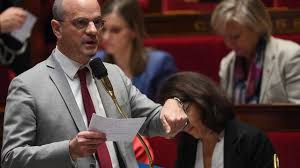 Ministre de l'éducation nationale, de la jeunesse et des sports. Precarite Etudiante Blanquer Reconnait Qu Il Y A Encore De Tres Grands Progres A Faire L Express