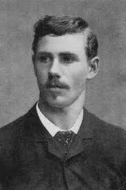 Mariana Eckert's Instagram, Twitter & Facebook