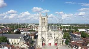 Tripadvisor has 41,288 reviews of troyes hotels, attractions, and restaurants making it your best troyes resource. Luftbild Der Troyes In Der Champagne Region Stock Video Video Von Leute Stadtbild 167326971