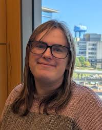 Avery Kasten's Instagram, Twitter & Facebook