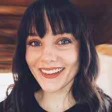 Emily Jablonski's Instagram, Twitter & Facebook