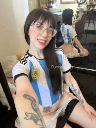 Girlshot on X: Felíz cumpleaños a la argentina que más queremos 🎂❤️ Y qué  mejor cumpleaños que una victoria de la selección Argentina. @PurrincessJoy  t.co6NhGrmzsAc  X