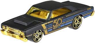 The car is awesome in person rolls great another fantastic custom great detail in the paint job from hot wheels mattel awesome car. Kaufe Hot Wheels 50th Anniversary Black And Gold Vehicle 68 Dodge Dart Frn37