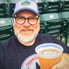 Michael Tutt (@michaeltutt)