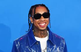 Loco contigo cedric gervais remix cedric gervais, dj snake, tyga, j. How Tyga Pulled Off The Year S Biggest Comeback Complex