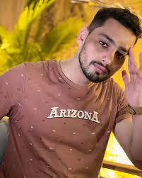 𝐿𝓊𝓆𝓂𝒶𝓃 𝒜𝓁𝒾 (@maan_ali47) • Instagram photos and videos