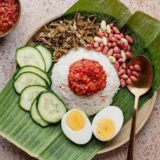 Jika ingin mencari alternatif karbohidrat pengganti nasi putih yang lebih rendah kalori, umumnya nasi merah berada di urutan kedua. Makan Nasi Lemak Setiap Hari Tahu Ke Berapa Jumlah Kalori Dalam Sepinggan Nasi Lemak Kesah Benar