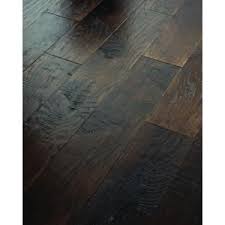 Shaw 3 8 In X 6 3 8 In Hand Scraped Old City Cove Hickory Engineered Hardwood Flooring 25 40 Sq F Engineered Hardwood Flooring Engineered Hardwood Flooring