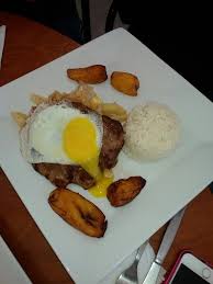 Bistec A Lo Pobre Peruano Bisteck A Lo Pobre Bistec A Lo Pobre Gastronomia Peruana Gastronomia