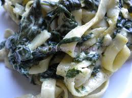 Faites cuire les pâtes al dente. Tagliatelles Aux Epinards Mascarpone Et Parmesan Selon Jamie Oliver Les Delices De Mimm