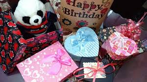أفضل الهدايا بسعر متوس ط لأعياد الميلاد والمناسبات السنوية Gifts Birthday Gift Wrapping