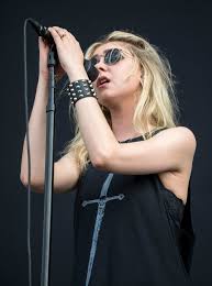 Taylor Momsen — Wikipédia