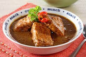 Masukkan daun serai dan daun salam. Resep Semur Tahu Tempe Enak Menu Olahan Tempe Dengan Rasa Yang Manis Dan Gurih Semua Halaman Sajian Sedap