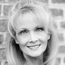 Teresa Cundiff's Instagram, Twitter & Facebook